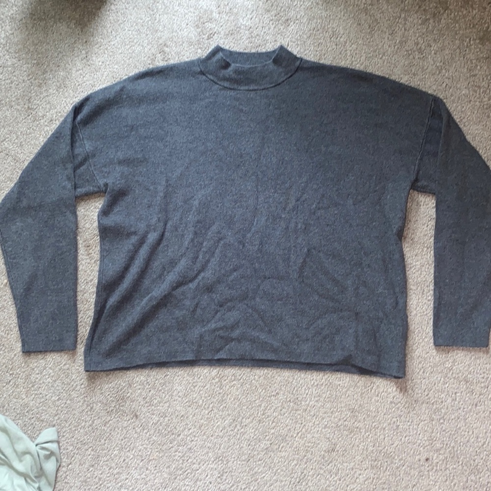 H & M cap neck sweater